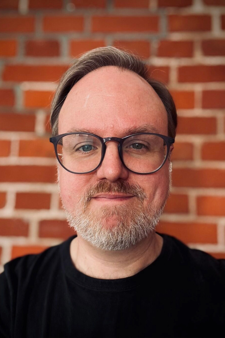 Chris Smallfield portrait image