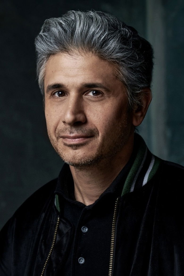 Win Rosenfeld portrait image