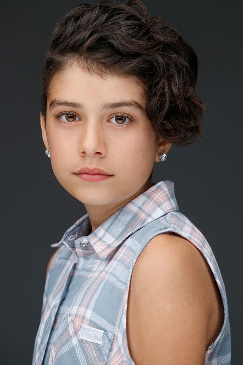 Lola Su Welch portrait image