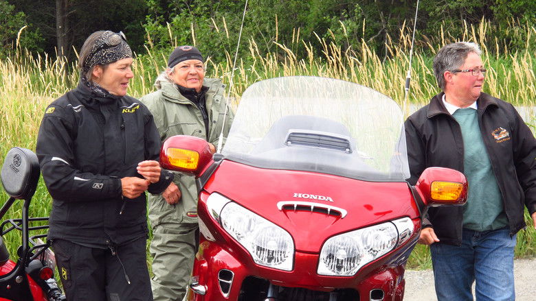 Still image for Filles de moto season 1 episode 3: Episode 3 Still image for Filles de moto season 1 episode 3: Episode 3