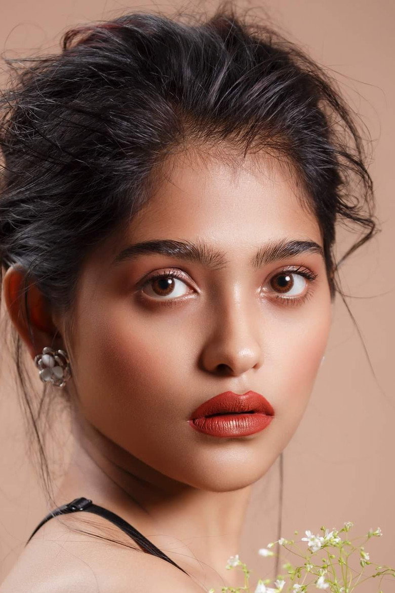 Anusha Viswanathan photo 4