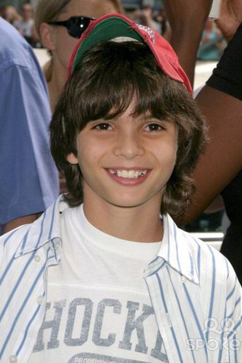 Zach Tyler Eisen photo 2