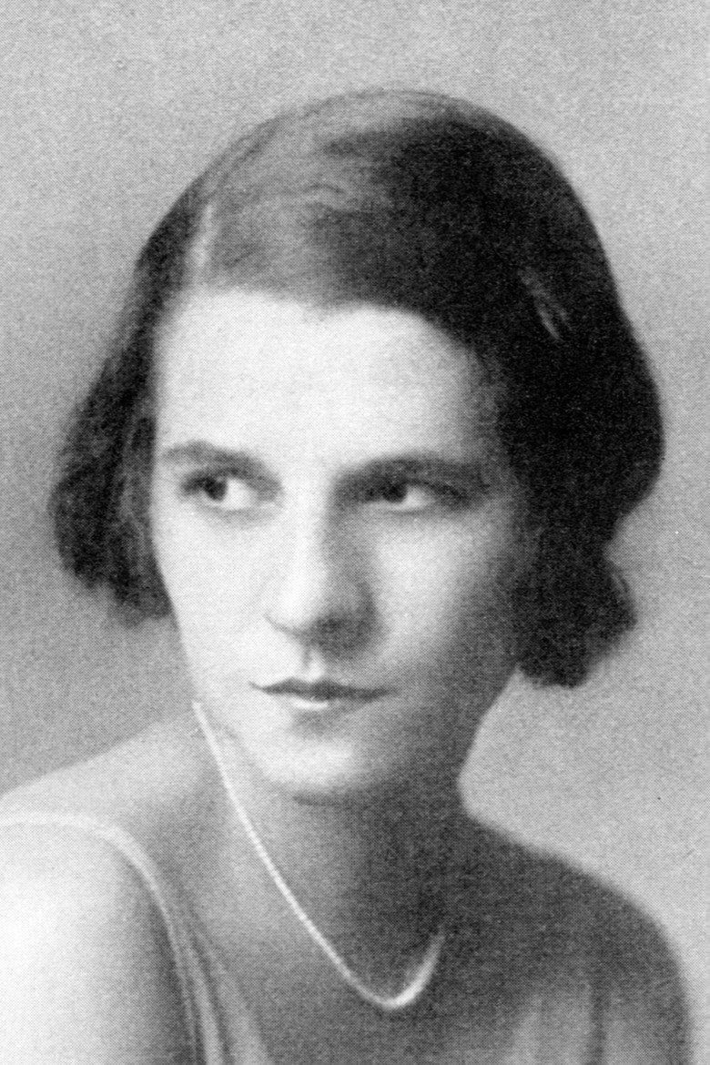 Ruth Gordon photo 2