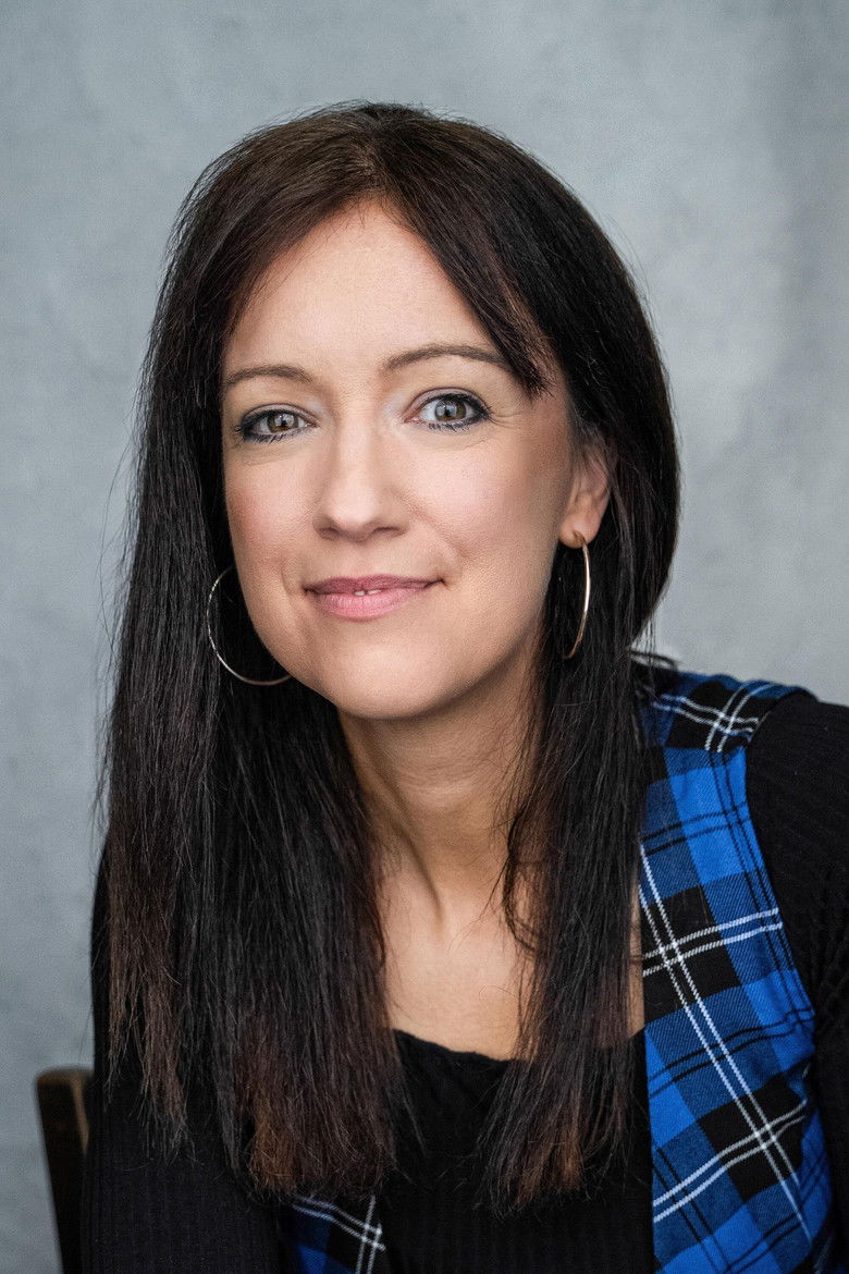 Sarah MacGillivray portrait image