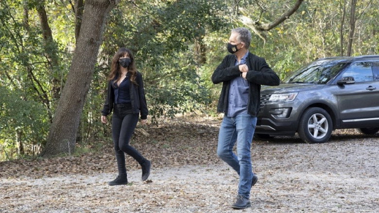NCIS: New Orleans S07E08 — Leda and the Swan, Part II episode still