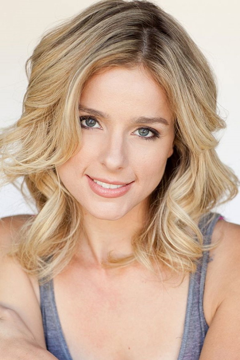 Erica Rhodes photo 3