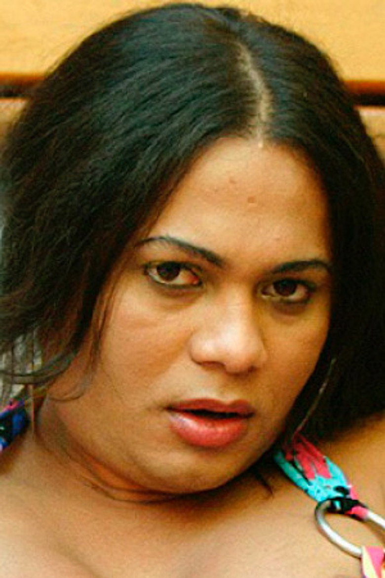 Monique Dourado portrait