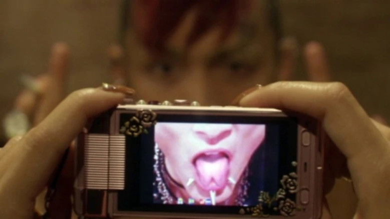 Snakes and Earrings Photo 4