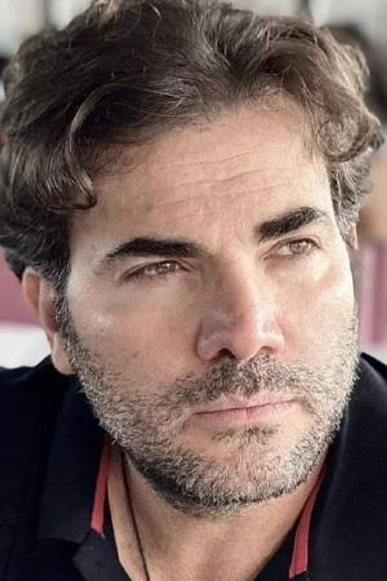 Ghatfan Ghanoom portrait image