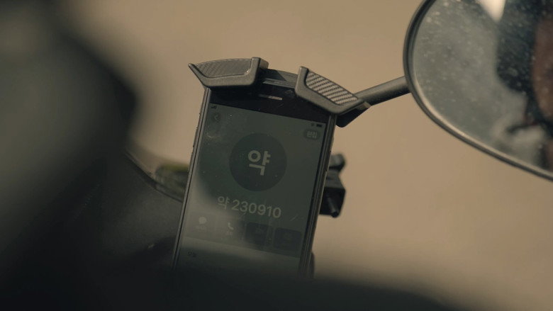Still from Connection - Season 1 Episode 7