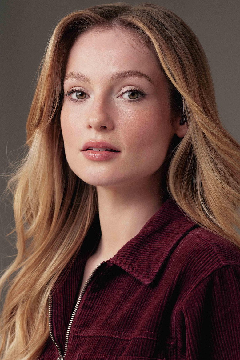 Hannah Dodd photo