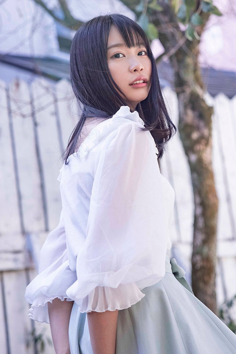 Ayame Tozaki photo