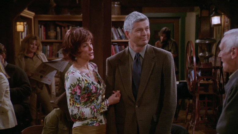 Still from Frasier - Season 11 Episode 6