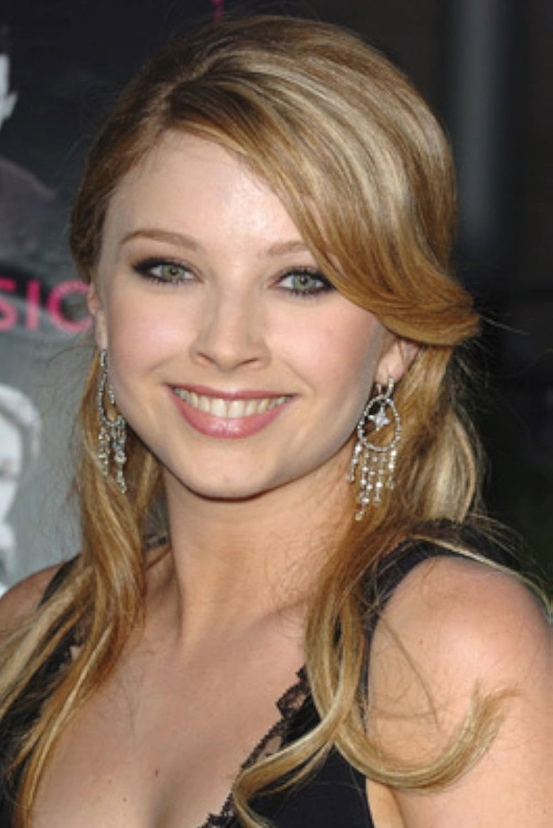 Elisabeth Harnois photo 3
