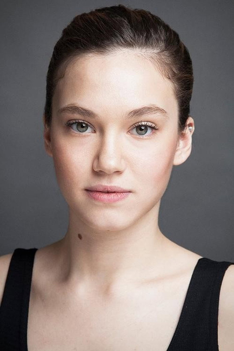 Melisa Şenolsun photo 3