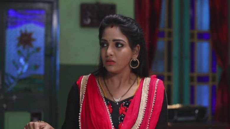 Still image for Chinna Thambi season 1 episode 106: Annalakshmi's Bizzare Demand Still image for Chinna Thambi season 1 episode 106: Annalakshmi's Bizzare Demand