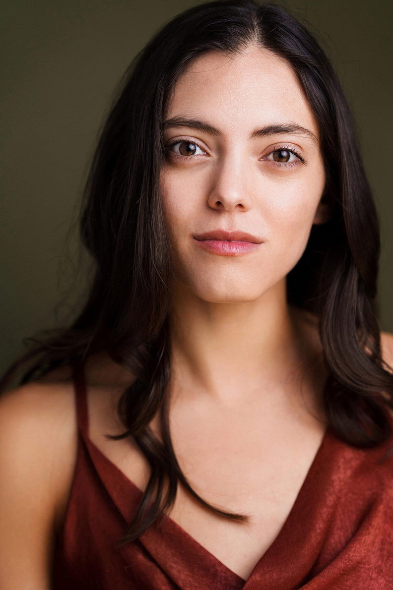Isa Garcia portrait image