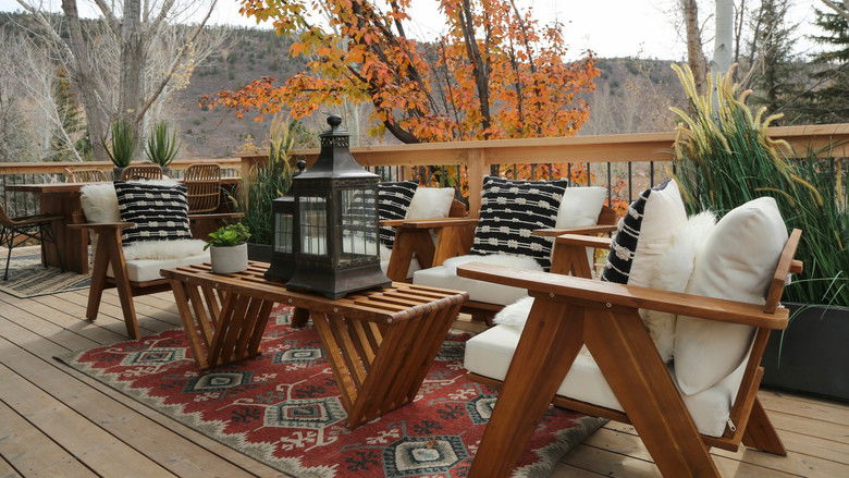 Still image for Building Roots season 1 episode 2: A Kitchen With a View and a Majestic Wedding Barn