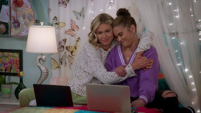 Still from Alexa & Katie - Season 4 Episode 4