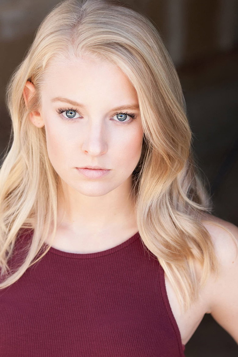 Kelly Washington photo 9