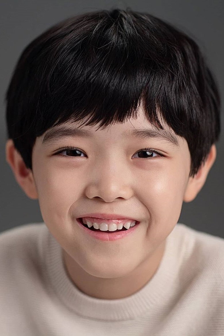 Moon Joo-won portrait