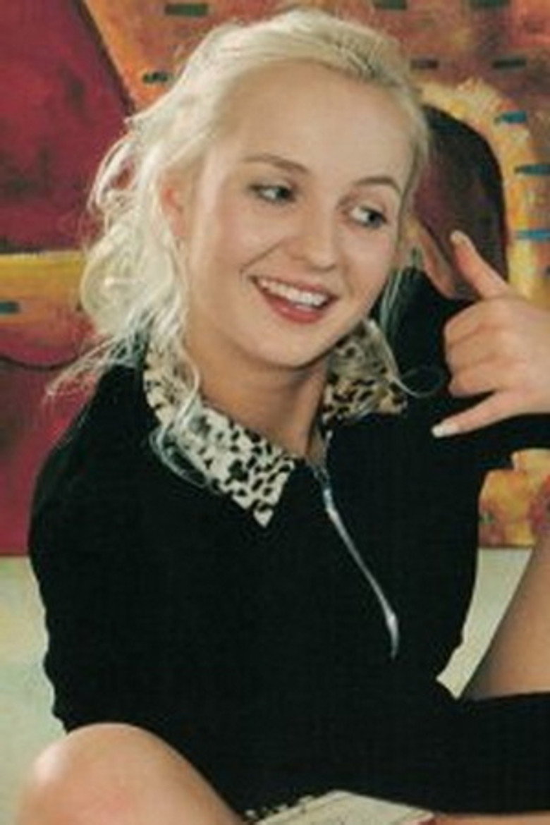 Laura Lamont photo