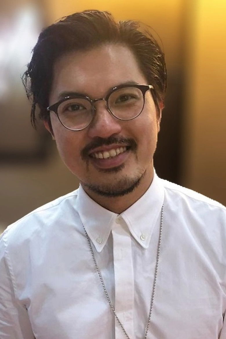 Alex Dong portrait image