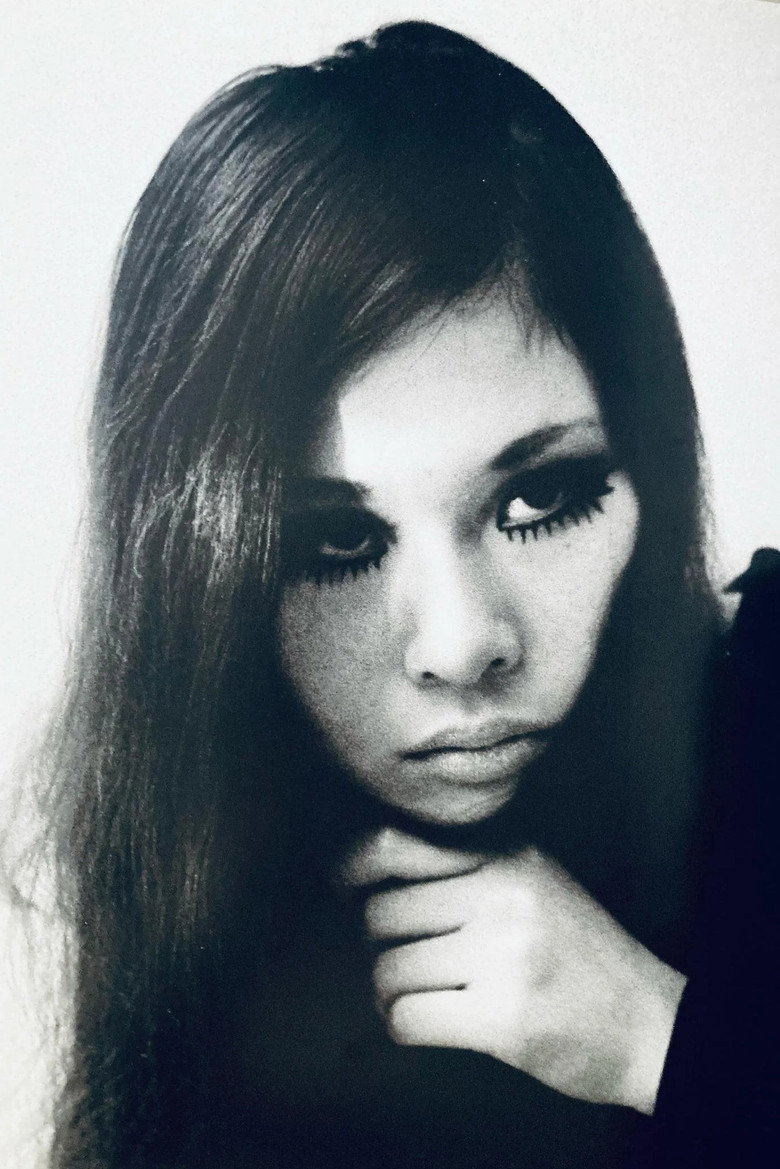 Izumi Suzuki photo 2