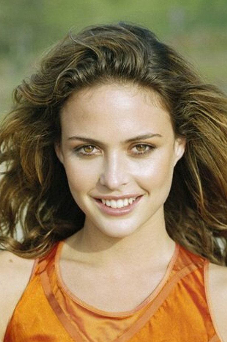 Josie Maran photo