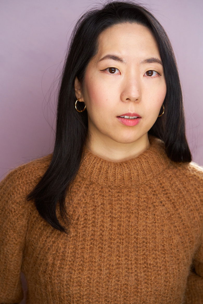 Estelle Lee portrait image