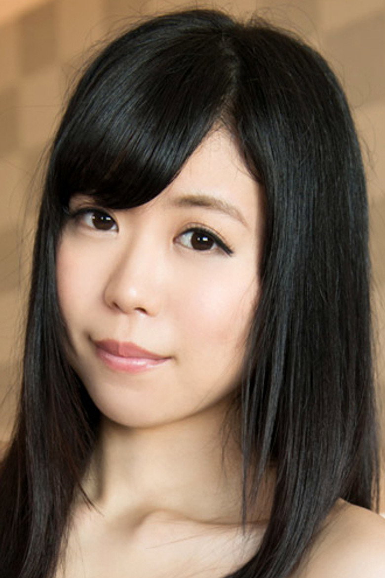 Nanako Miyamura photo