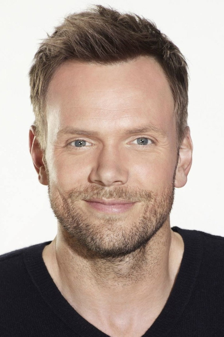 Joel McHale photo 3