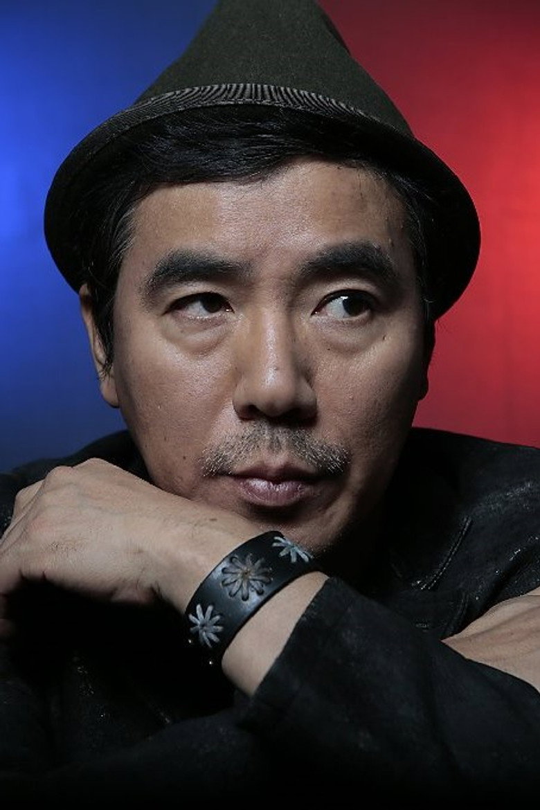 Kim Jee-woon photo 6