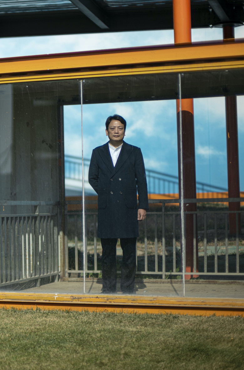 Imatge de Happiness Is £4 Million