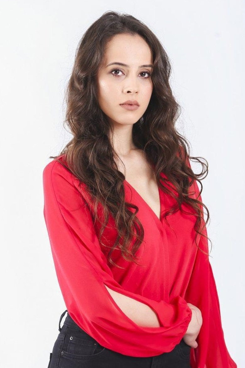 Claudia Vasile portrait