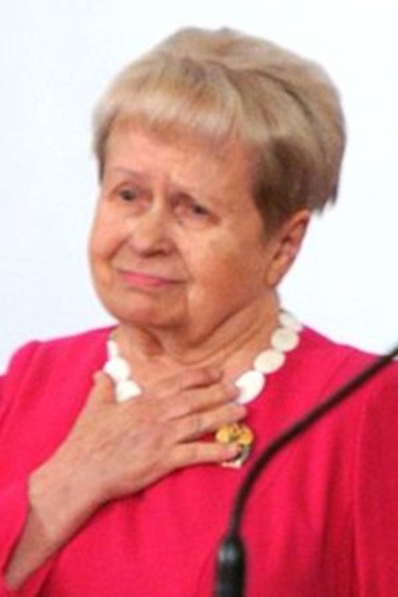 Alexandra Pakhmutova portrait image