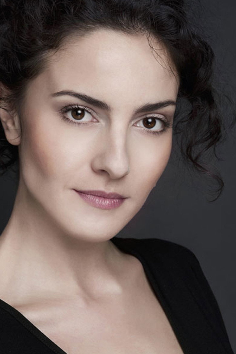 Lucia Siposová photo 3