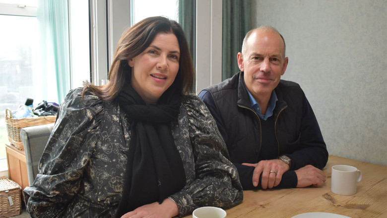 Kirstie & Phil’s Love It or List It 11×2