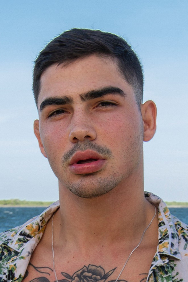 Caio Cabral portrait