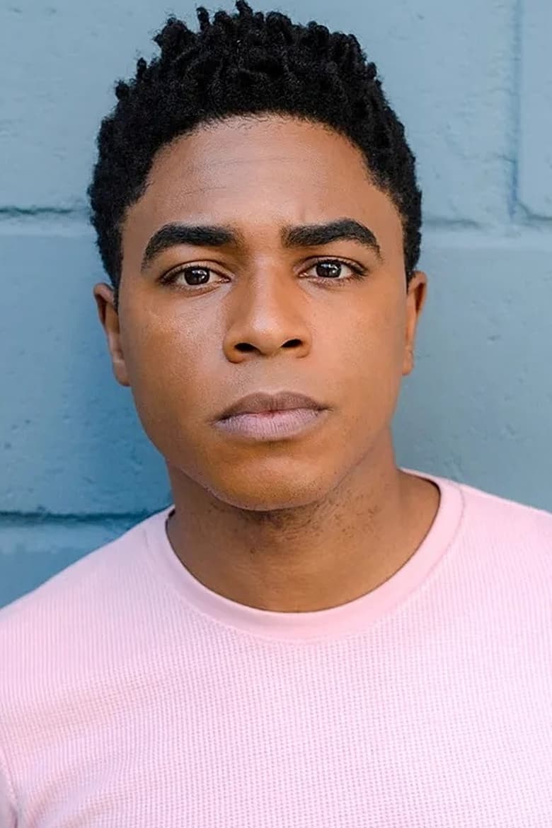 Sidney Santiago photo 2