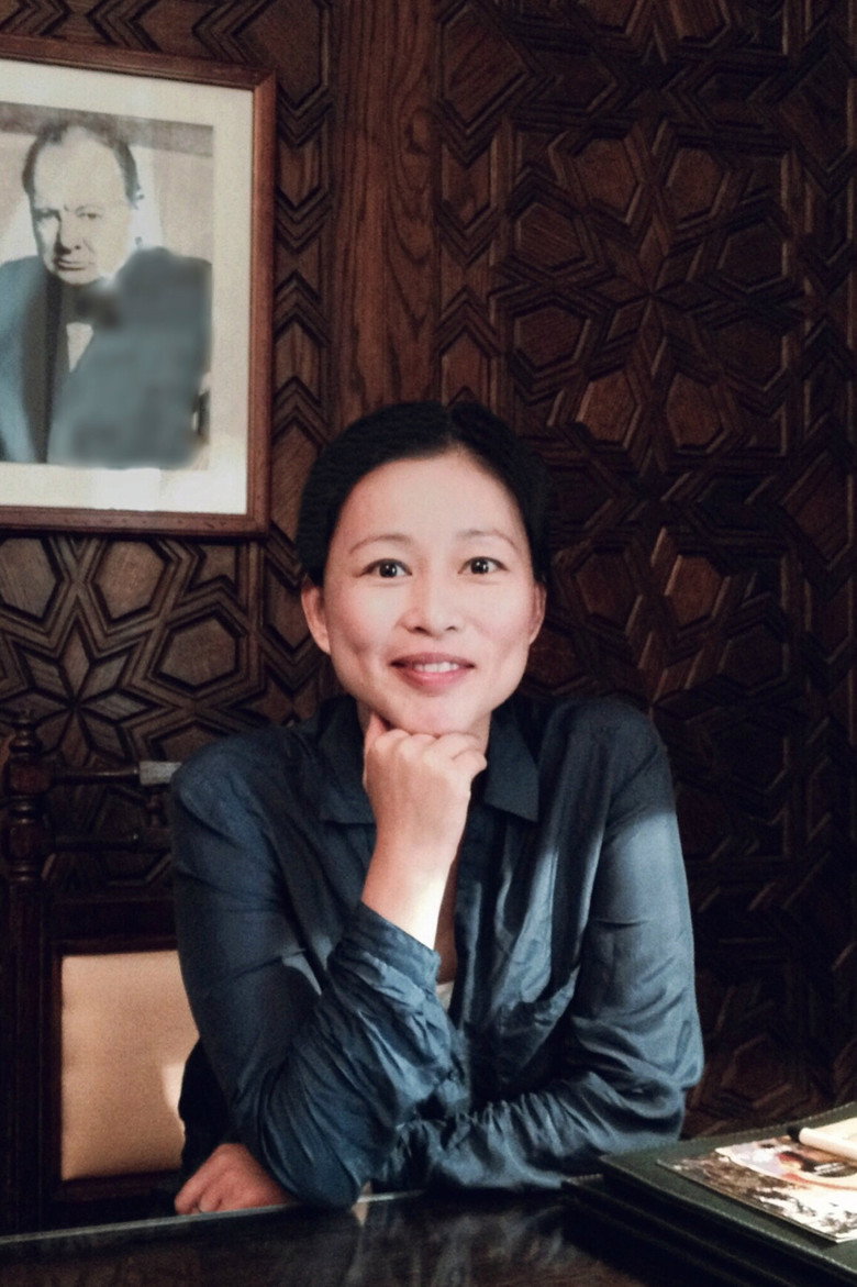 Yijun Zhou photo