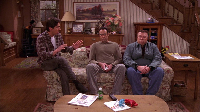 Still from Everybody Loves Raymond - ซีซัน 9 ตอน 11