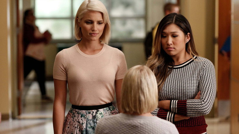 Still from Glee - Season 6 Episode 3