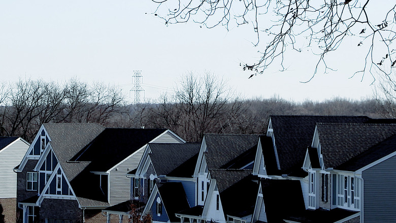 Image d'arrière-plan 2 du film The Fields of Abbottsville