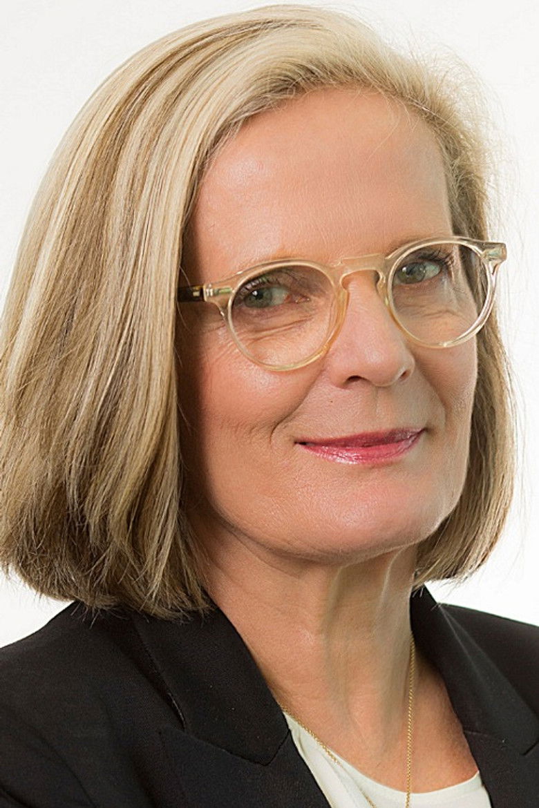 Lucy Turnbull portrait image