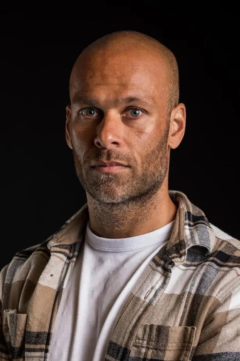 Renaldo Ishaak portrait