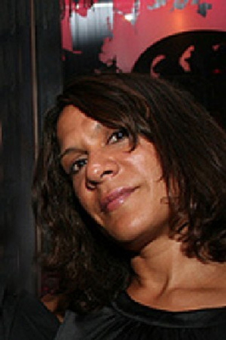 Roslyn Kalloo portrait image