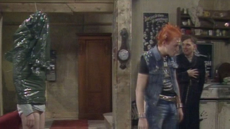 Still from The Young Ones - シーズン 2 エピソード 5