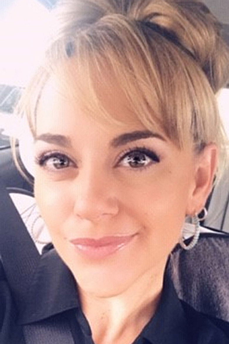 Tina Sirimarco portrait image