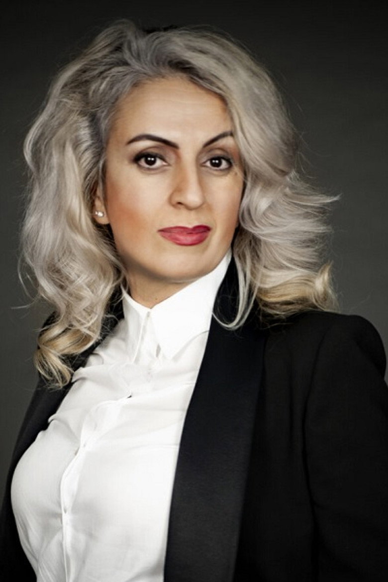 Nilüfer Gündoğan portrait